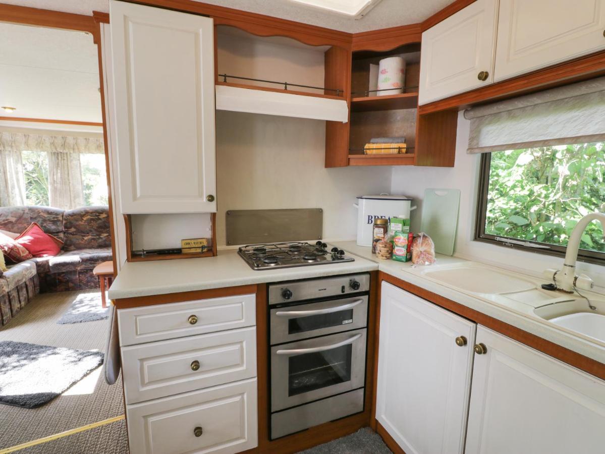Fron Dderw Caravan Holyhead Exterior foto